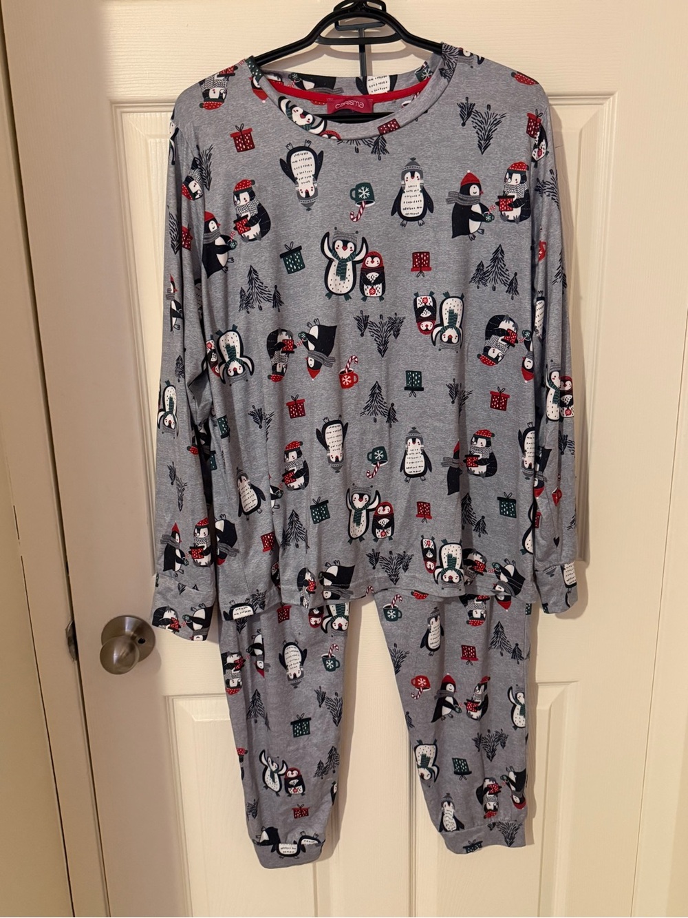 Woman’s grey Penguin Holiday Pajama Set